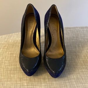 BCBG pumps